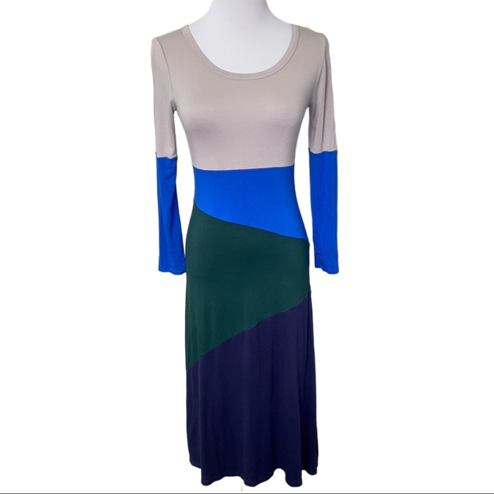 BCBGMAXAZRIA 3/4 Sleeve Stretch Color Block Maxi Dress